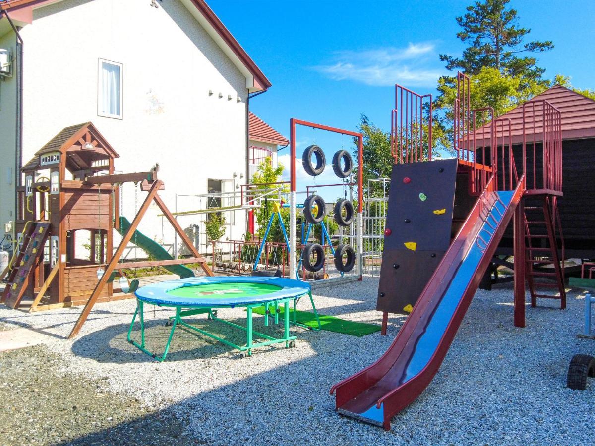 Petit Hotel Blaneneige Nakafurano Exterior photo